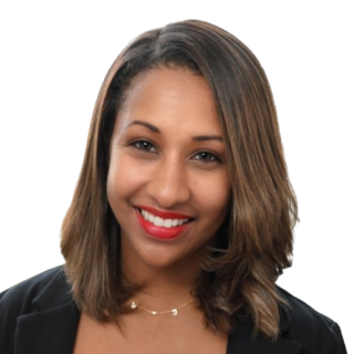 Susan Tucker headshot